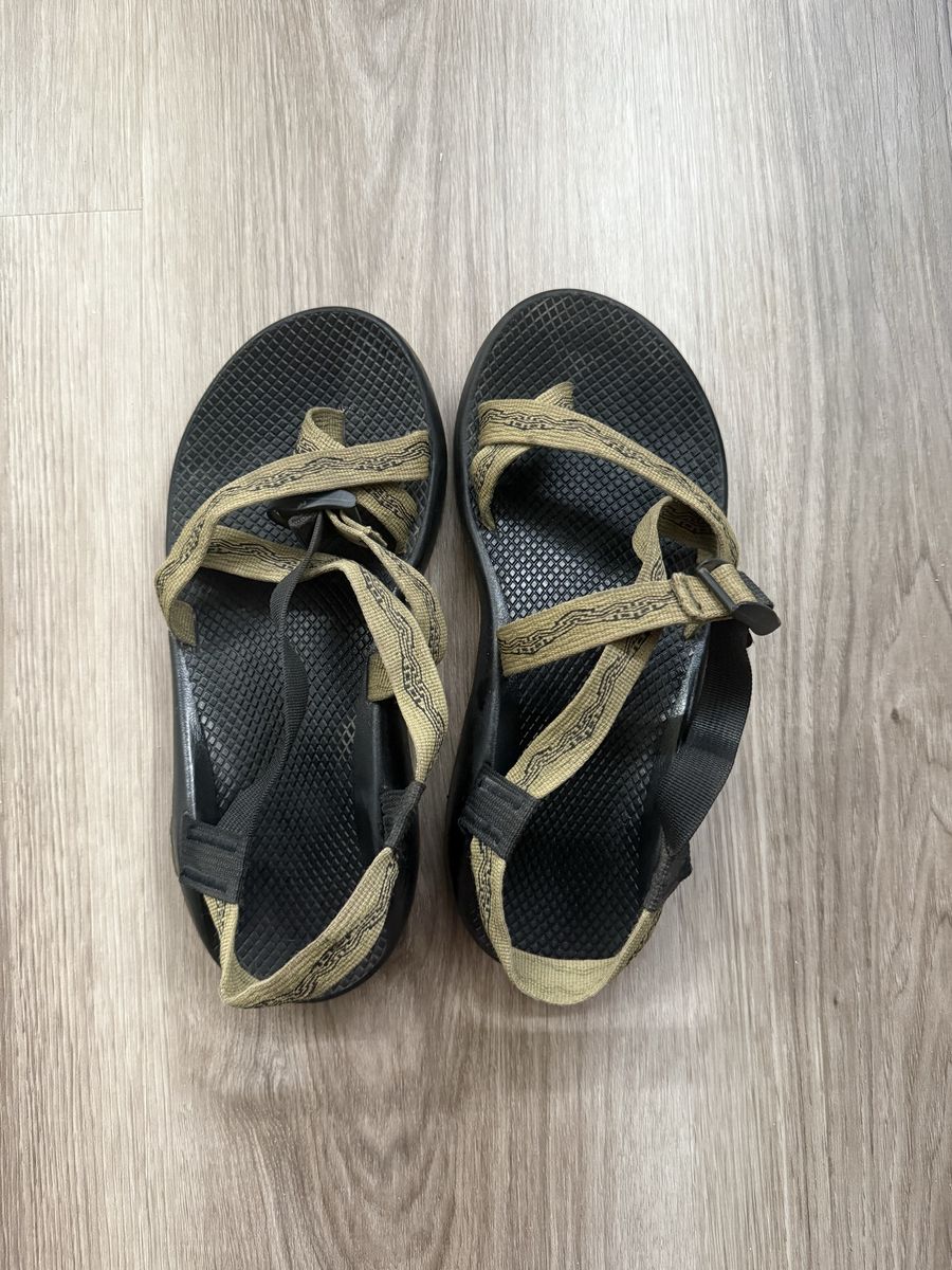 Chaco Men's Z/2 Classic Athletic Hiking Sandals Size M10 Olive Tan Straps
