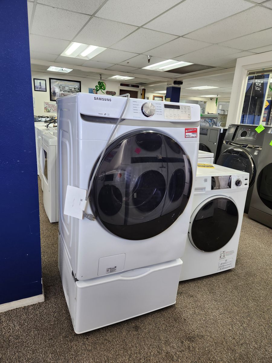 NICE SAMSUNG FRONTLOAD WASHER W-PEDESTAL! W-WARRANTY