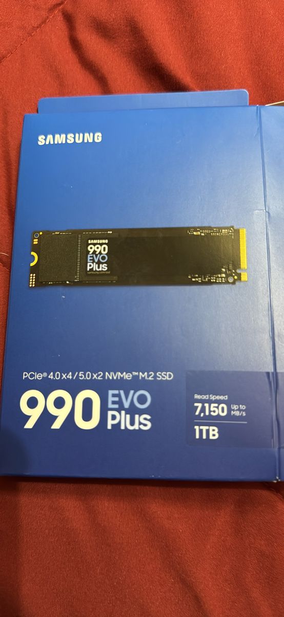 Samsung 990 EVO Plus 1TB PCIe 4.0/5.0 NVMe M.2 SSD - 7,150 MB/s Read Speed