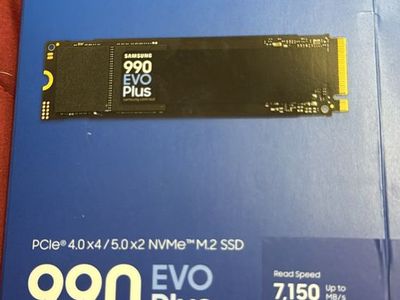 Samsung 990 EVO Plus 1TB PCIe 4.0/5.0 NVMe M.2 SSD - 7,150 MB/s Read Speed
