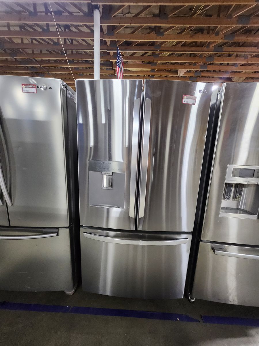 LG French Door Refrigerator in Stainless Steel - Like New