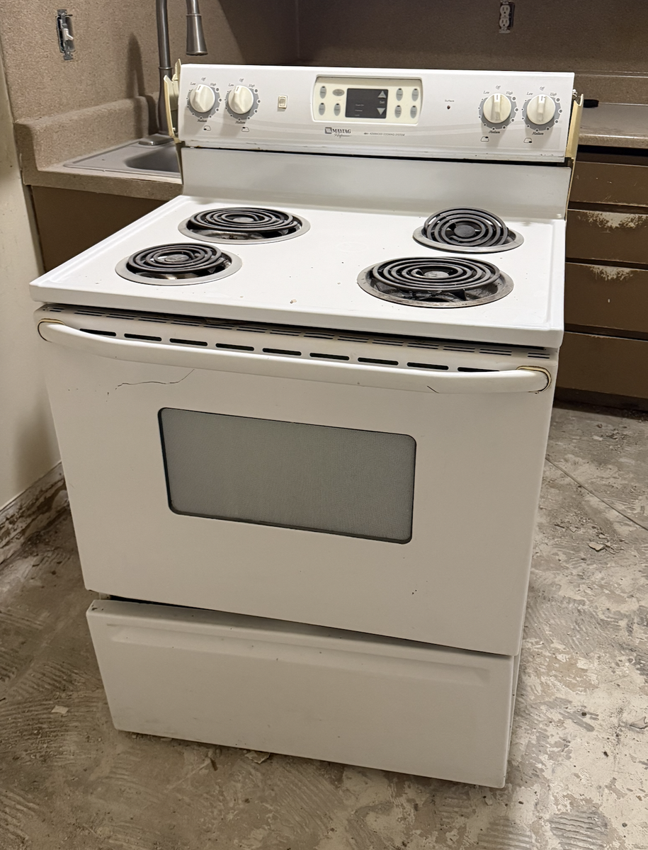 FREE! Functioning Electric Range