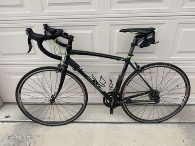 Raleigh Revenio 2.0 Road Bike 54cm MD/LRG Shimano 105