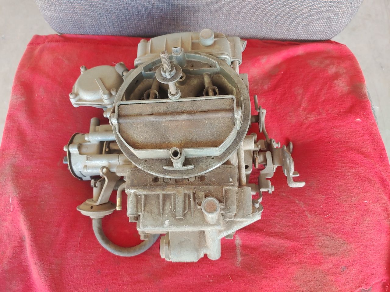 Holley 80555C Spread Bore 650 CFM 4 Barrel Vacuum Secondaries Electric Choke Model 4175 GM Only