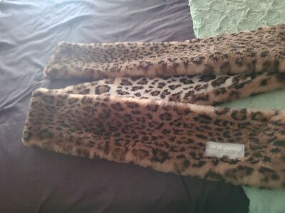 Minky Couture Leapord Scarf