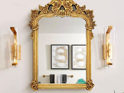 Baroque Vintage Mirror with Gold Arch Frame, Antique Ornate Mirror for Wall Decor, 21.7'' x 31.5''
