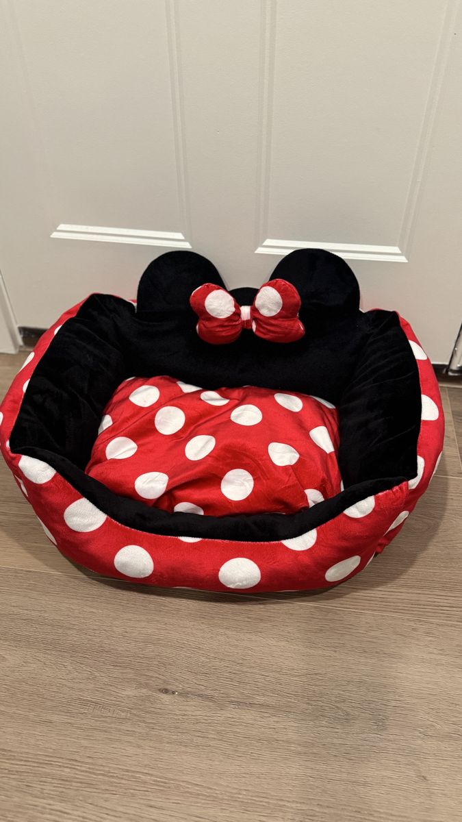 Disney Minnie Mouse pet bed