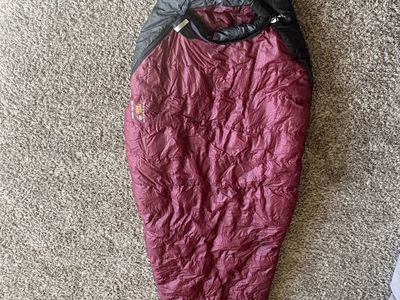 Mountain hardware 32 degree down sleeping bag