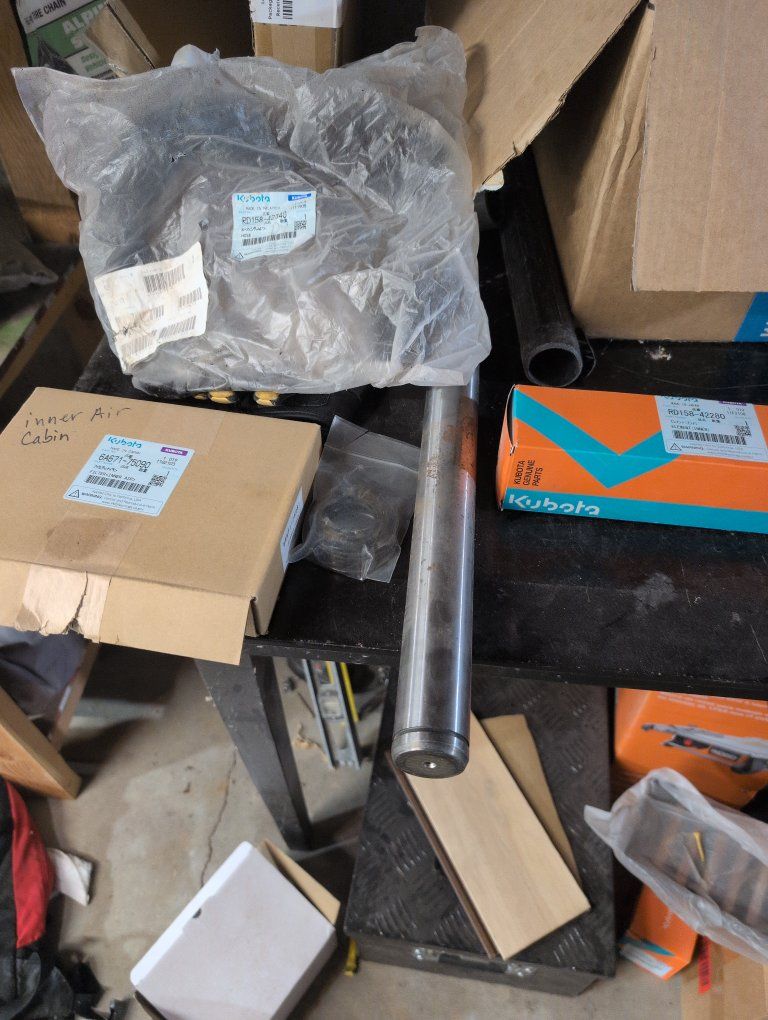Kubota KX-040 Thumb Pin and other parts.