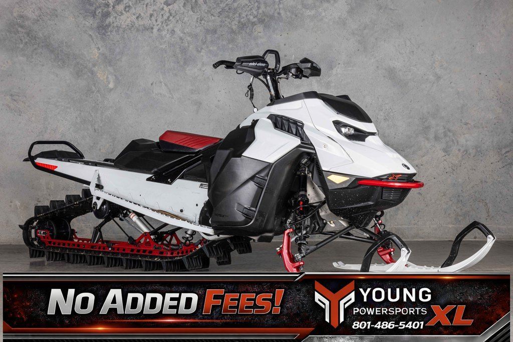 2023 Ski-Doo Summit® X® 850 E-TEC 154 SS H_Al Powder 2.5_4.5 Grey