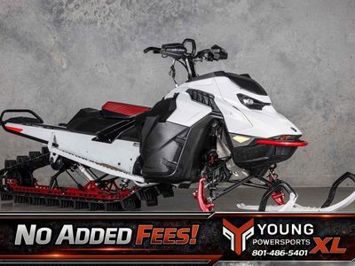 2023 Ski-Doo Summit® X® 850 E-TEC 154 SS H_Al Powder 2.5_4.5 Grey
