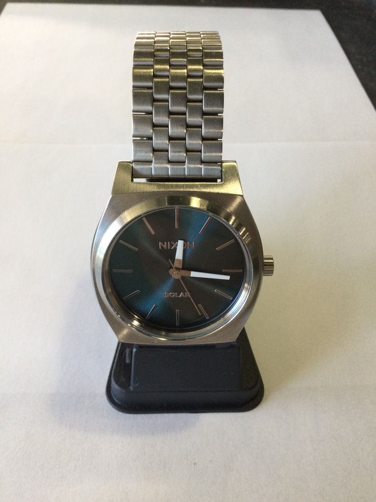 Nixon Watch