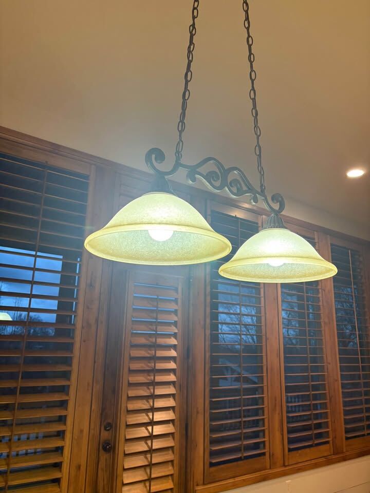 Double pendant dining room light