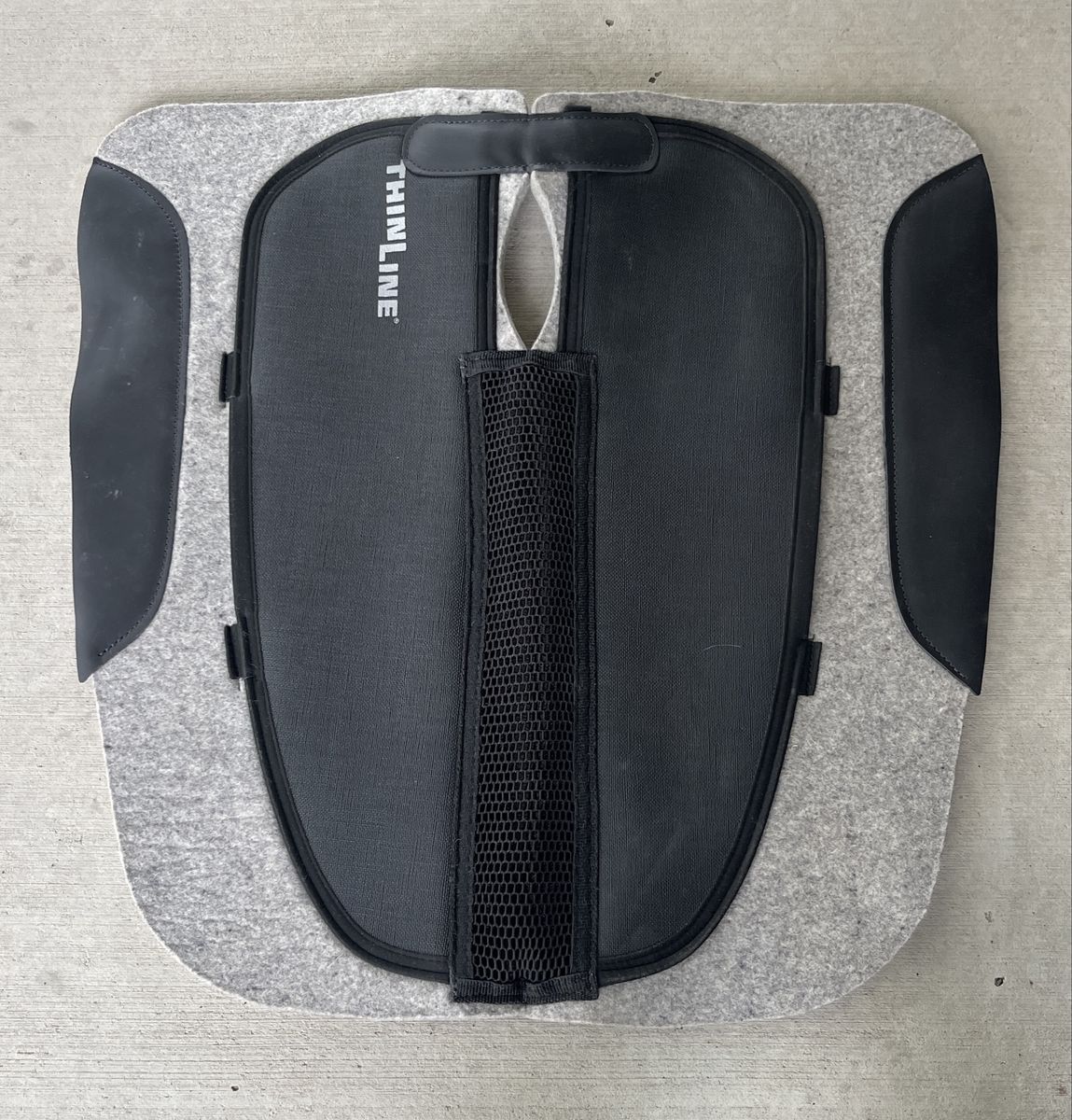 New Thin Line Global Round Skirt Pro-Tech Premium Felt Western Pad.
