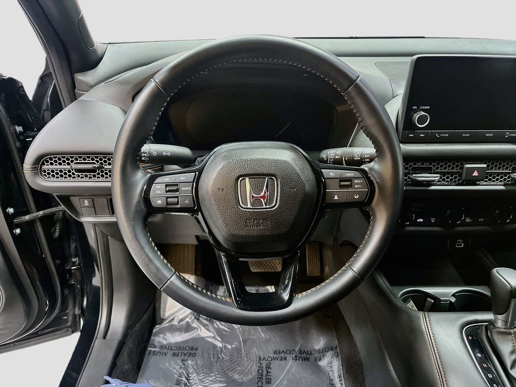 Main image 11