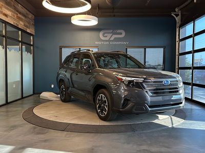 2025 Subaru Forester Base