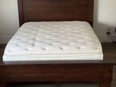 Pottery barn queen bed & mattress