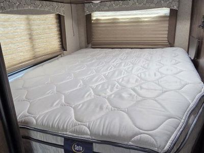 Serta Clearwater Lake Euro Top Queen RV / Short Queen Mattress