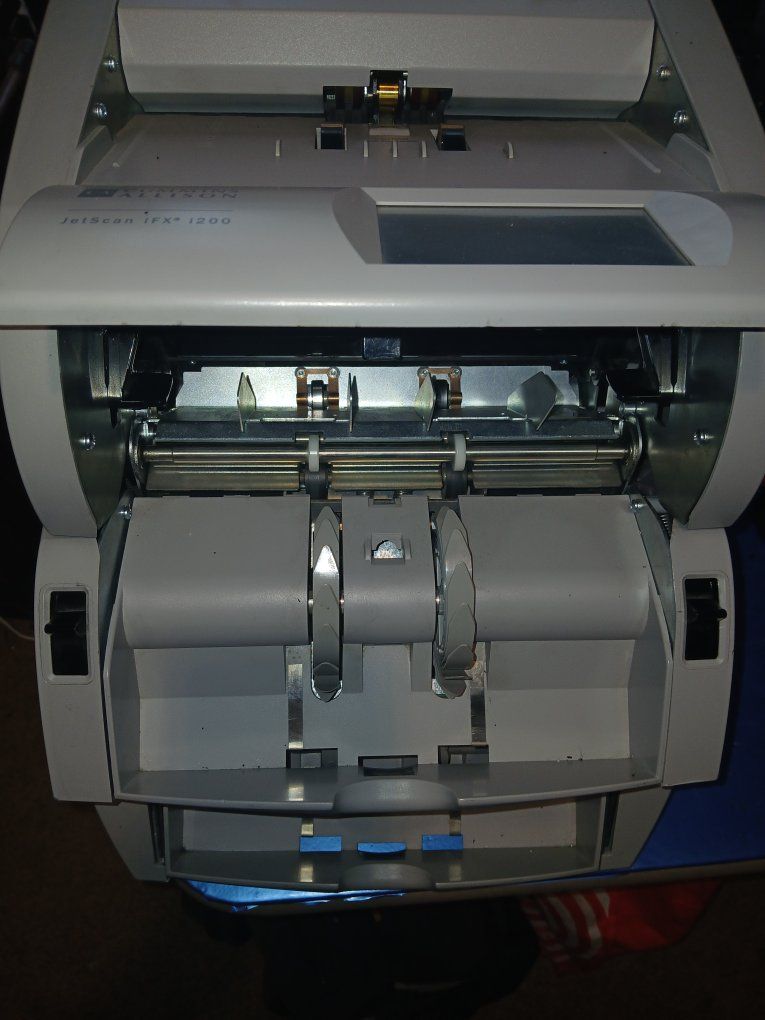 Main image 8