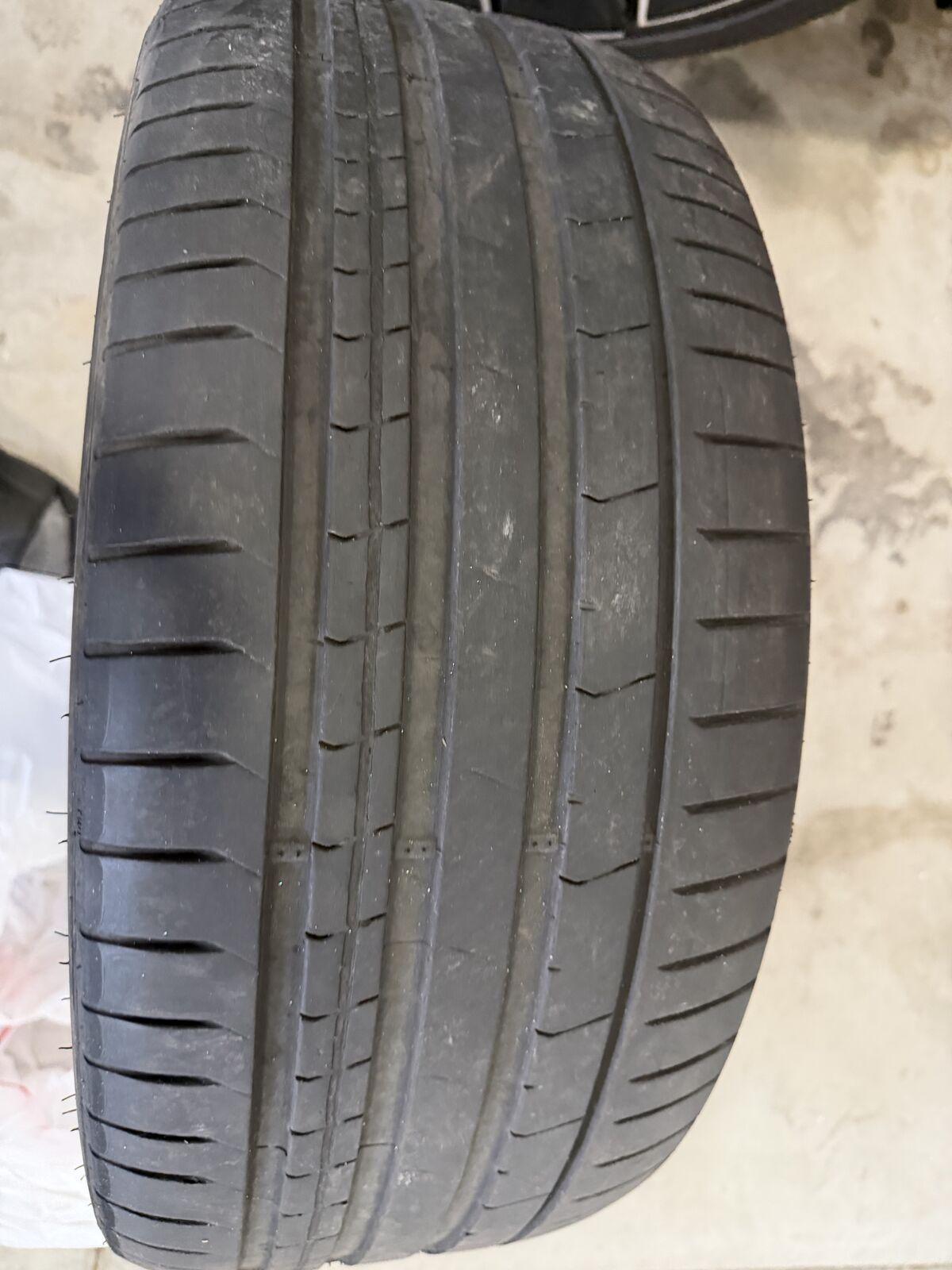Used Pirelli P Zero Tires - ~5/32