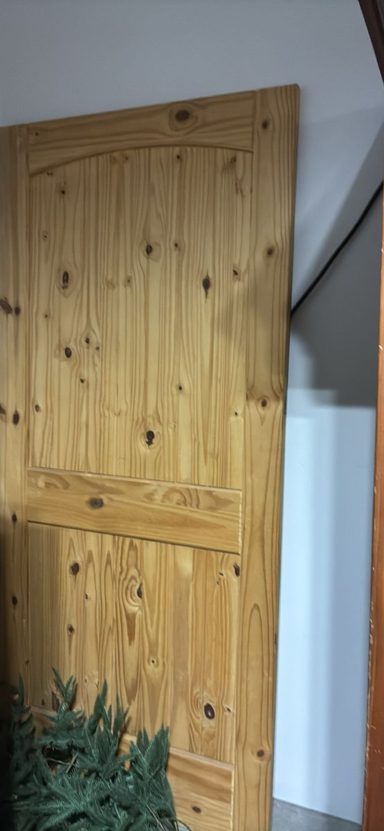 Solid wood door—brand new