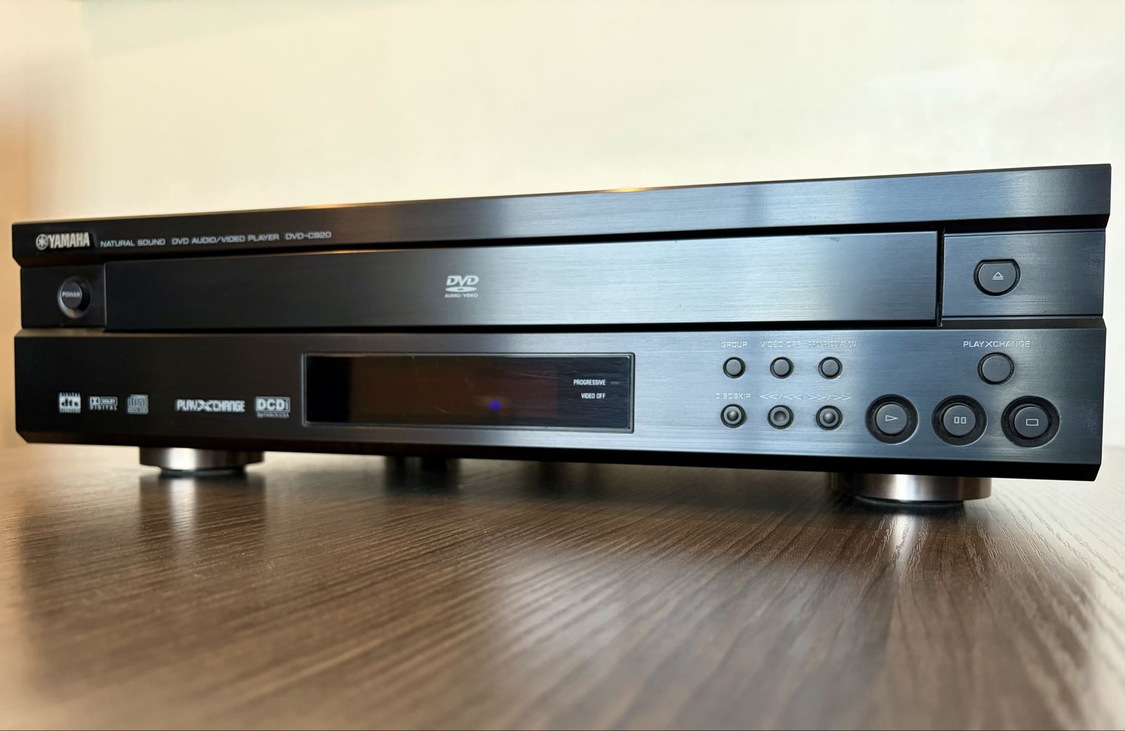 Yamaha DVD-C920 5-Disc CD/DVD-Audio Changer – Remote & Box