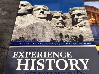 Experience History, Interpreting America’s Past Bo