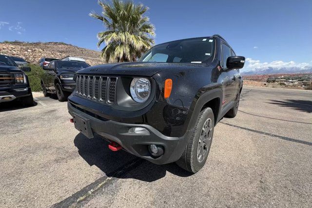 2023 Jeep Renegade Trailhawk