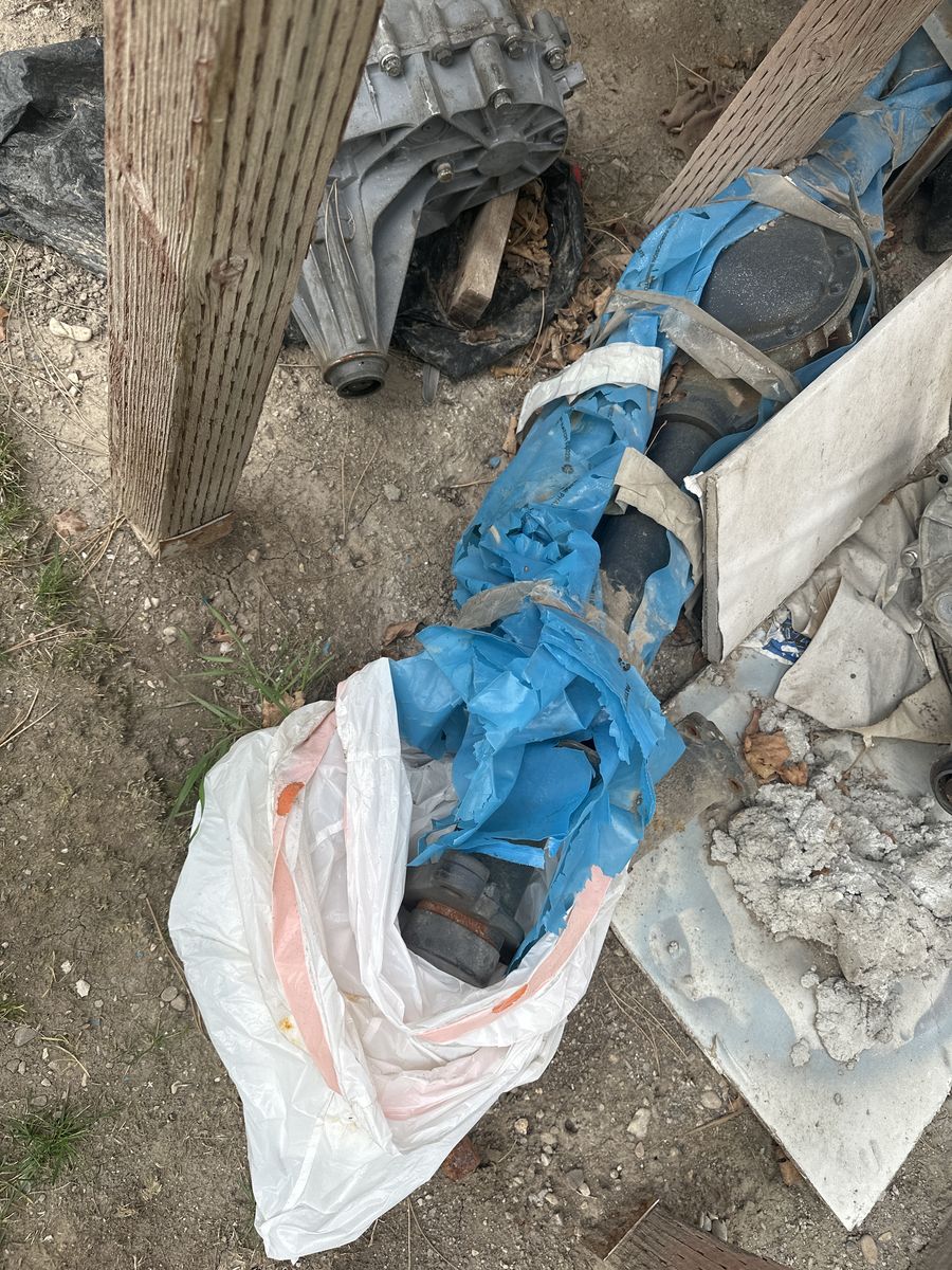 Ford F150 9.75 New Rear Axle Housing Non ELocker