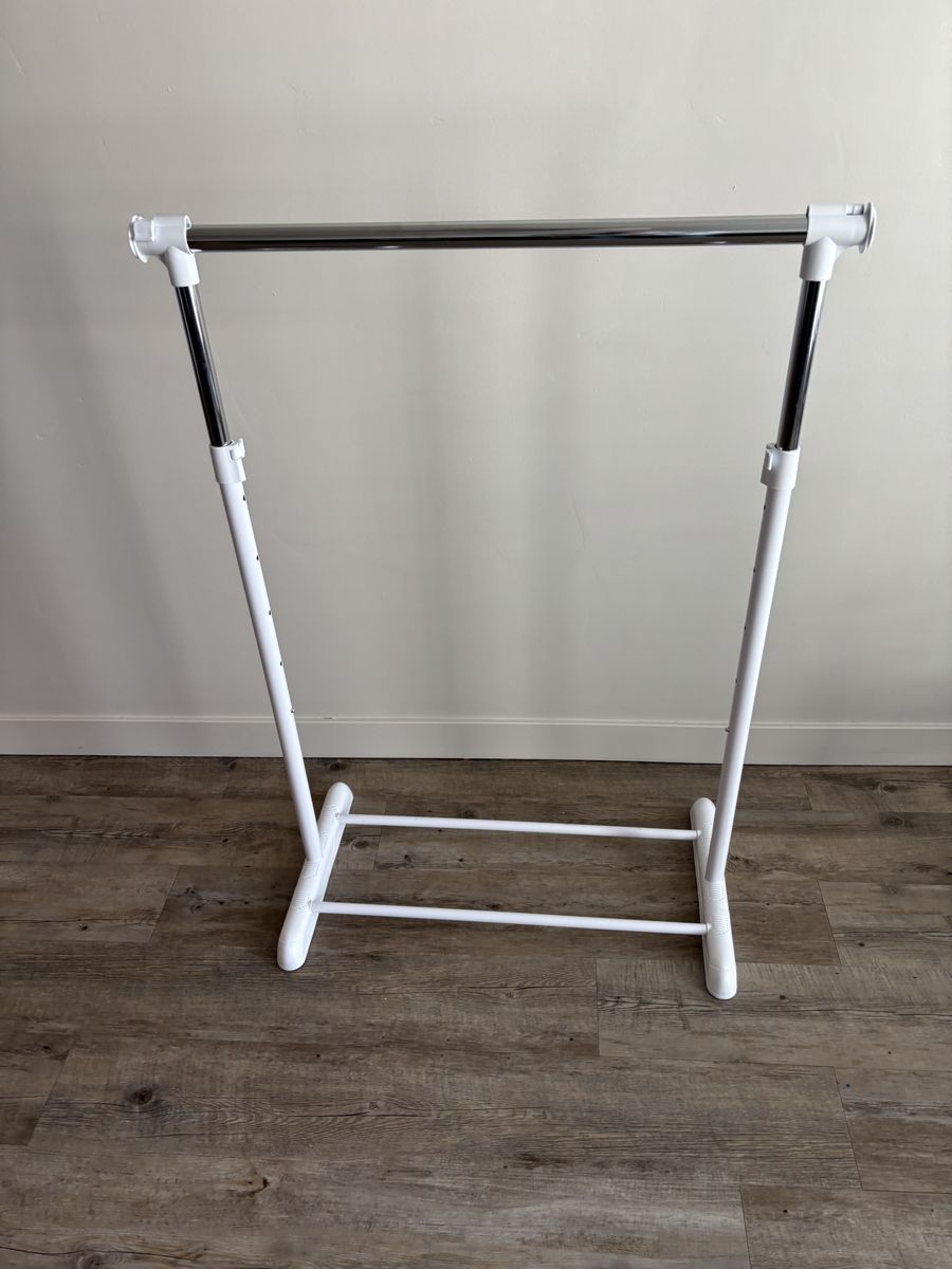 Adjustable Clothing Rack / Garment Rack – Like New