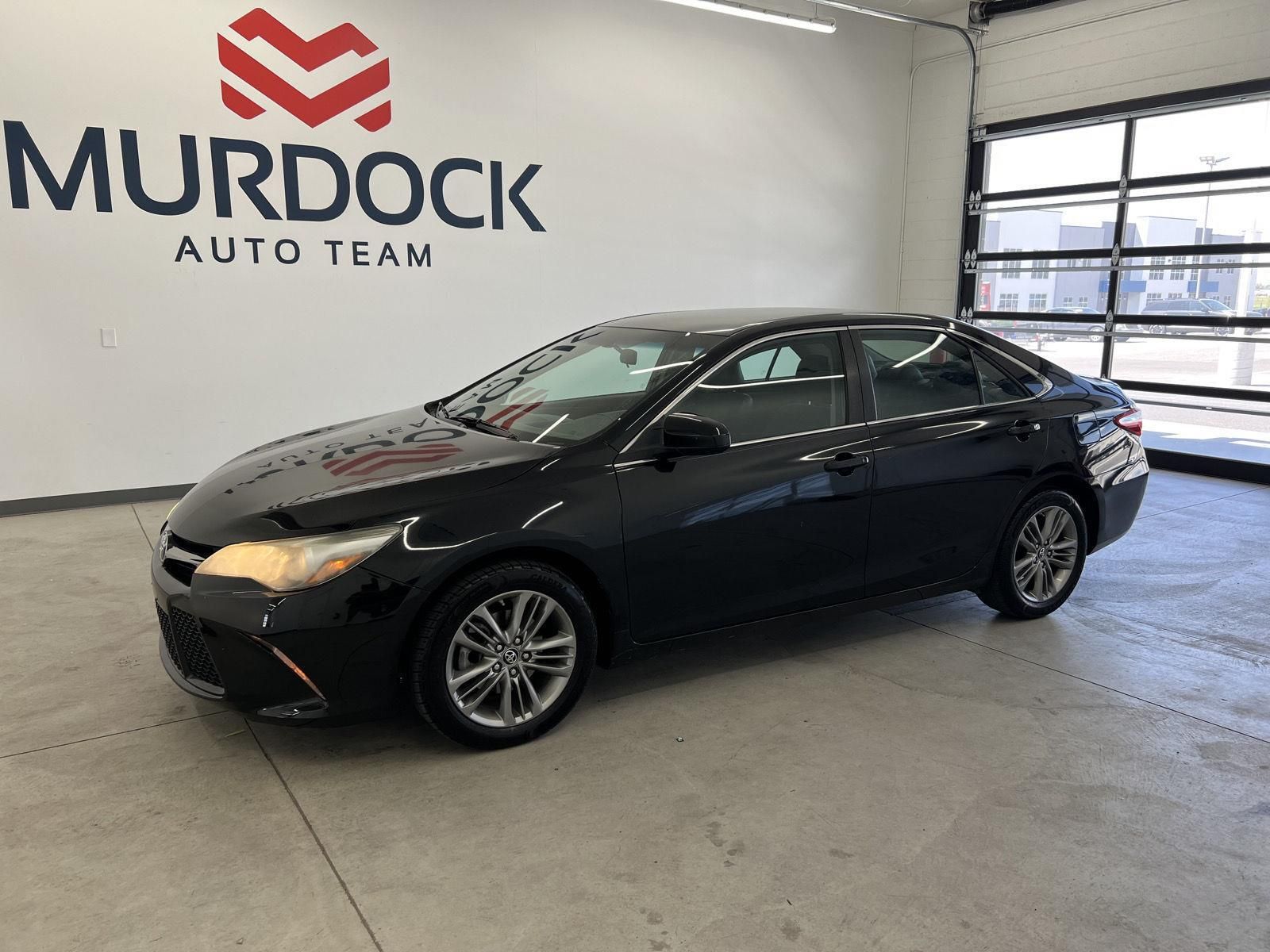 2016 Toyota Camry SE