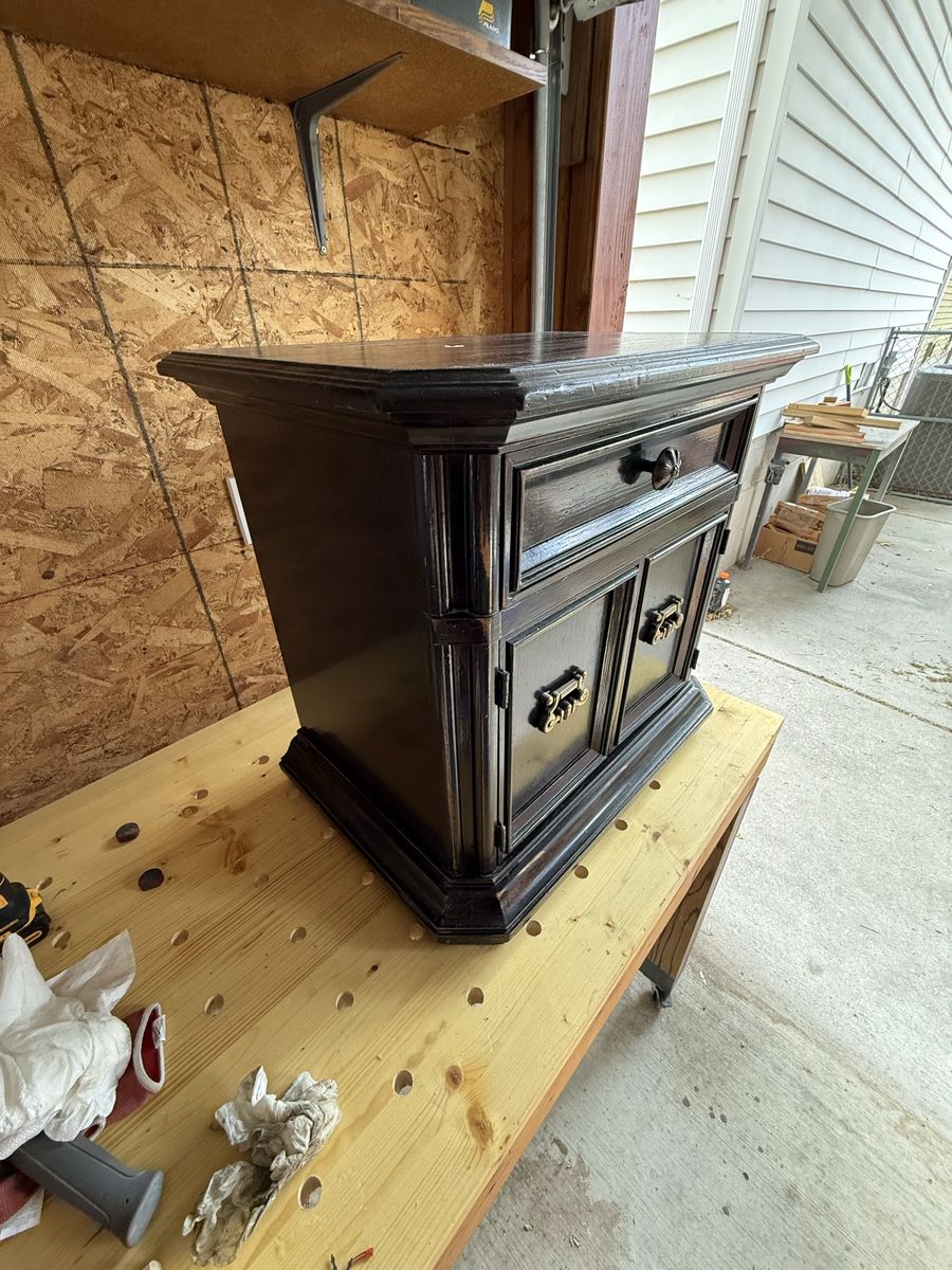 Main image 4