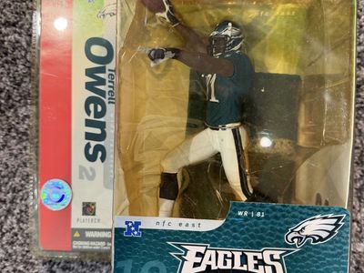 McFarlane NFL Series 10 Terrell Owens WR 81 Philadelphia Eagles Action Figure NIB