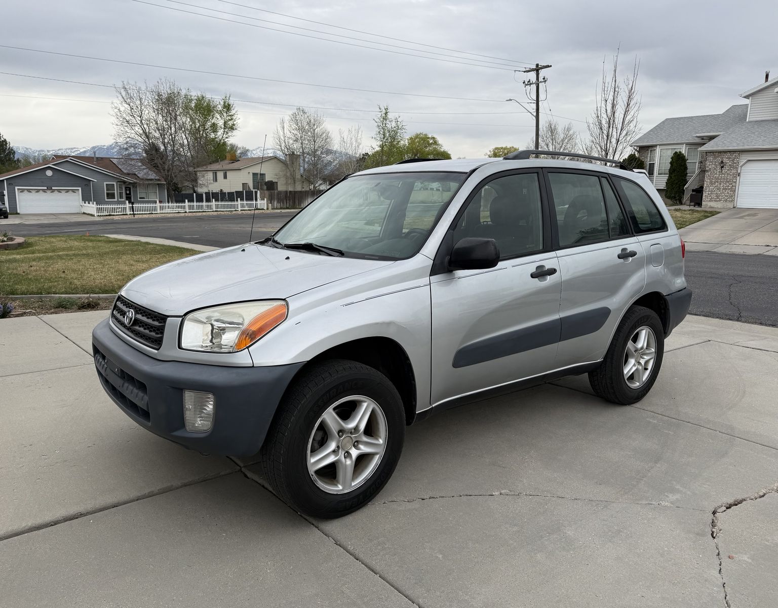 2001 Toyota RAV4 Base