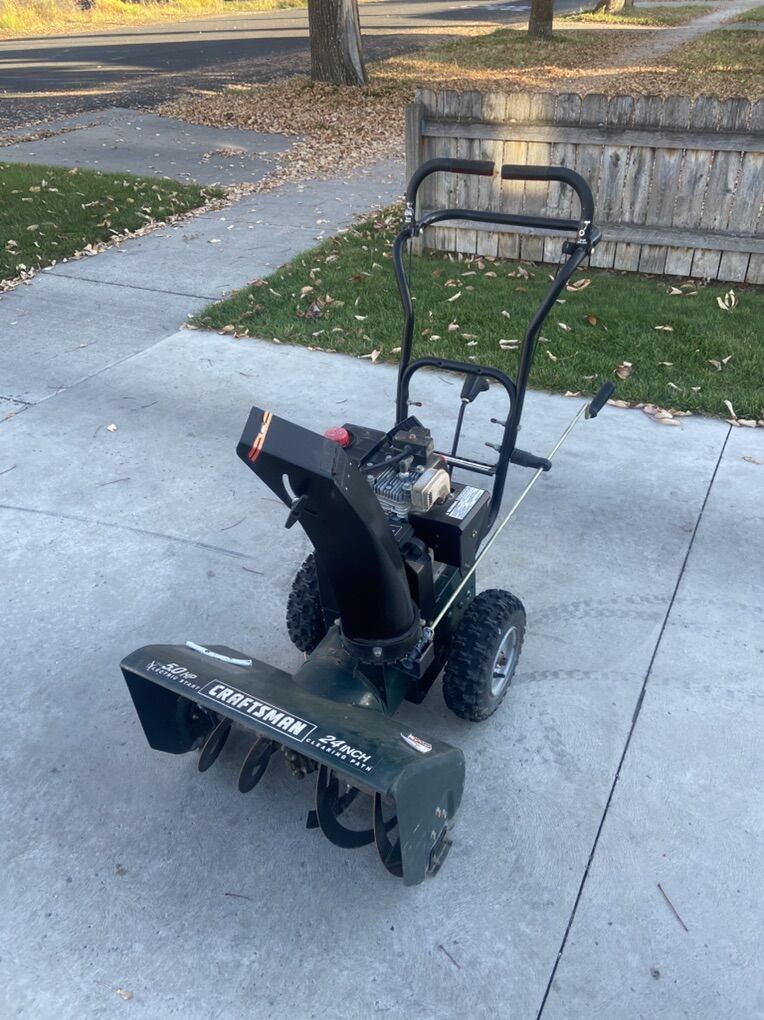 Craftsman 5/24 Snowblower