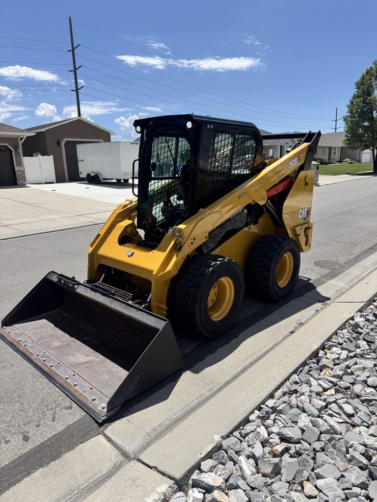 2022 Caterpillar 262D3 Skidsteer - 741 Hours