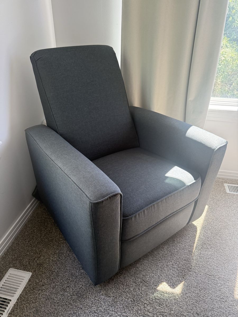 Rocker recliner