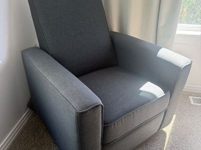 Rocker recliner