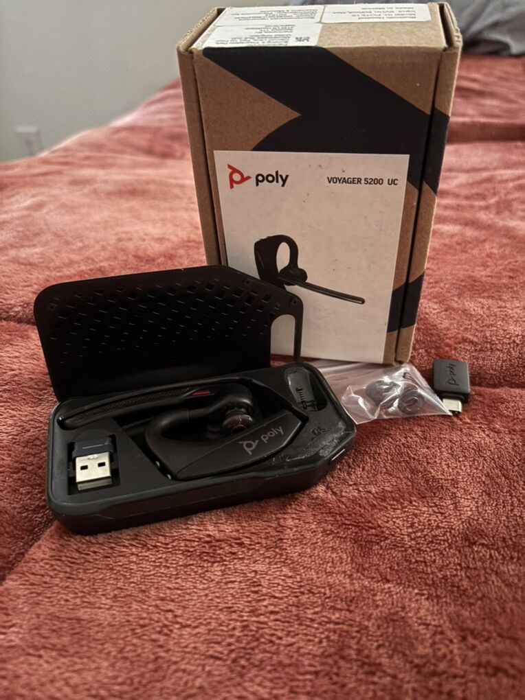 Poly Voyager 5200 Bluetooth