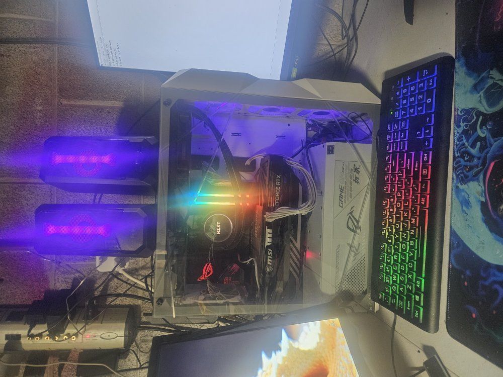 Gaming PC RTX + 2 Monitores