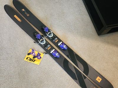 Armada Whitewalker 121 Skis with Cast Pivot Freetour Bindings
