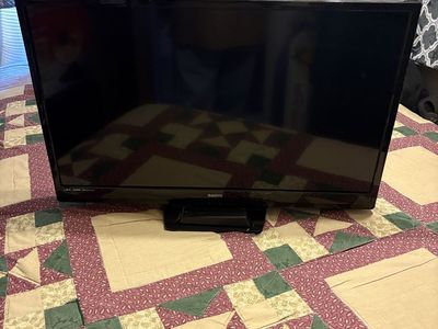 Sanyo 32 inch TV