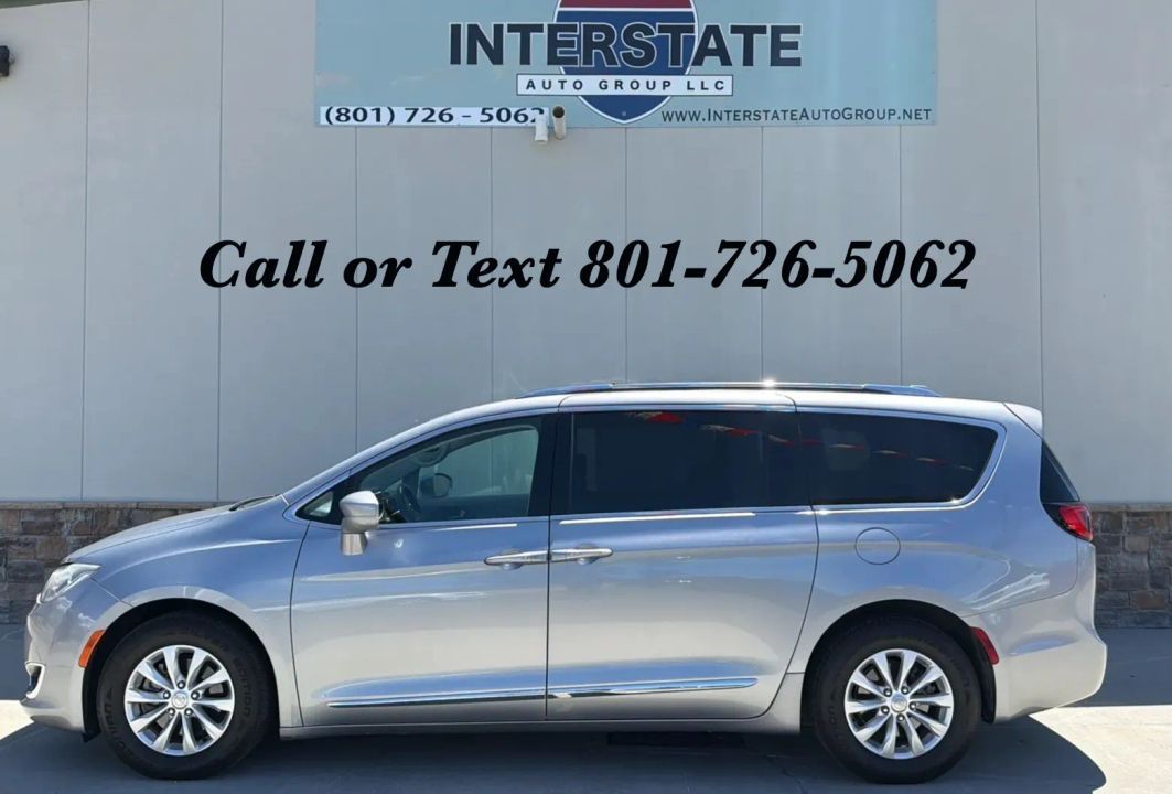 2019 Chrysler Pacifica Touring L