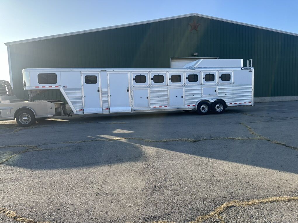 Horse Trailer