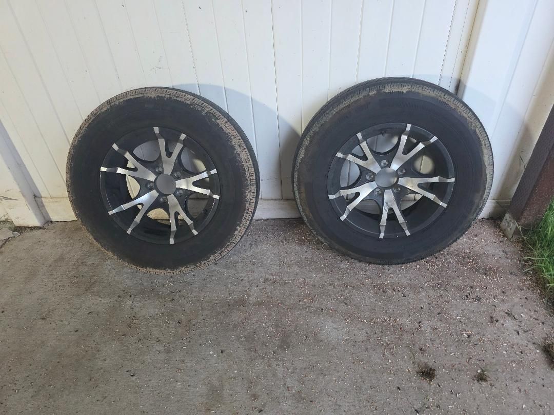 TRAILER TIRES AND WHEELS 15"