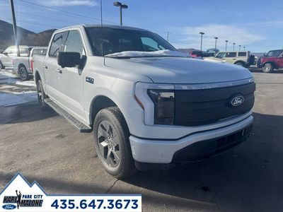 2025 Ford F-150 Lightning Flash