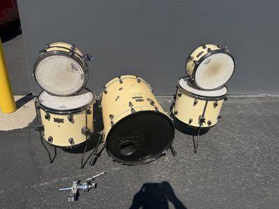 ddrum Cream 5-Piece Drum Shell Pack Set with Mounting Hardware