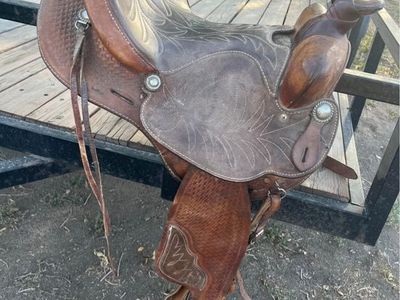 15 inch saddle