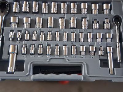 KOBOLT PASS-THROUGH SOCKET SET