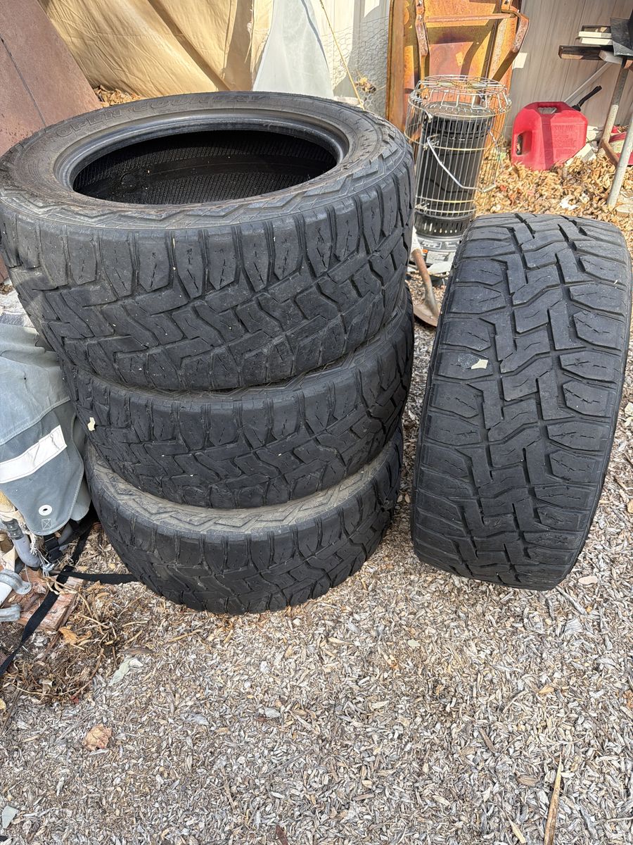 Set of 4 Toyo Open Country R/T Tires - 33x12.50R20LT